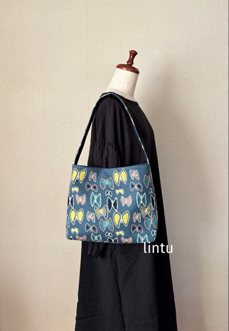 ハンドメイド＊sky flowerワンハンドルバッグ　minaperhonen