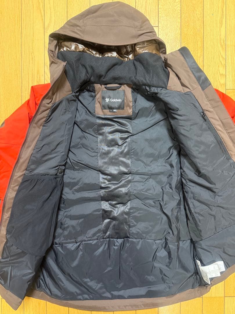 再値下げいたします　新品　Goldwin Sサイズ スキーウェア　上下セット