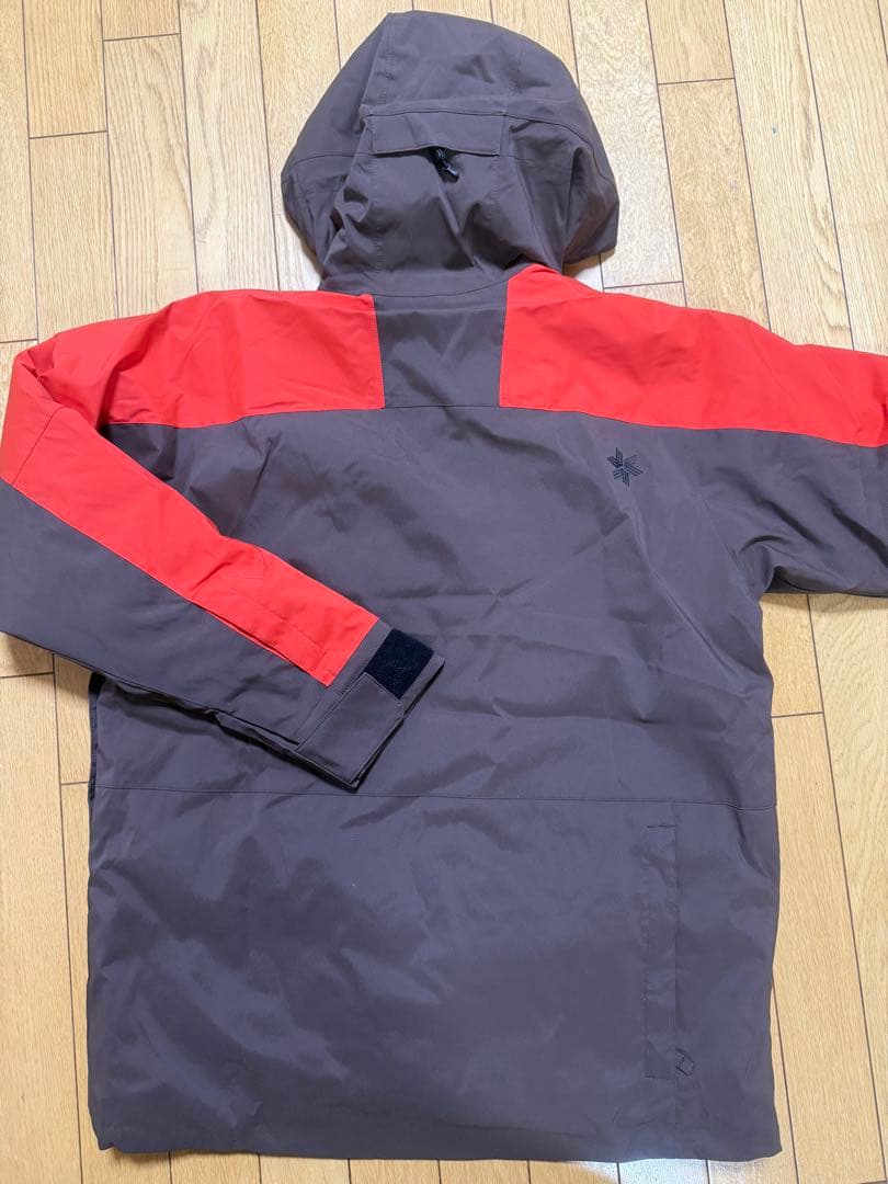 再値下げいたします　新品　Goldwin Sサイズ スキーウェア　上下セット