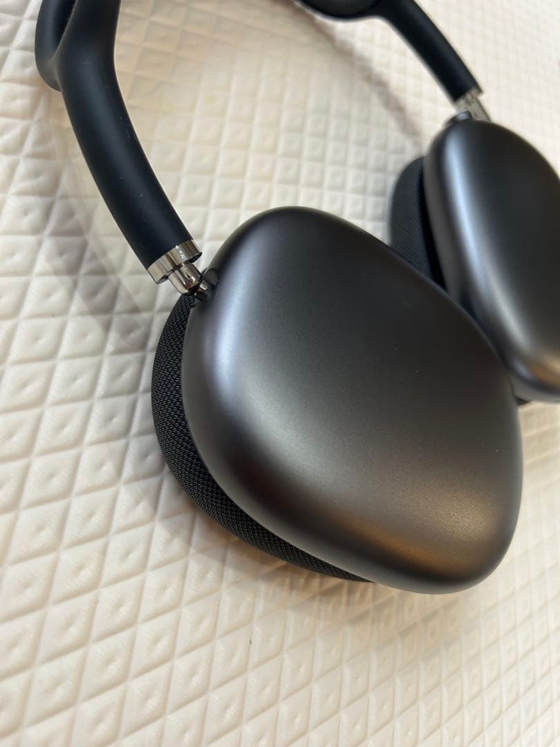 AirPods Max ミッドナイト