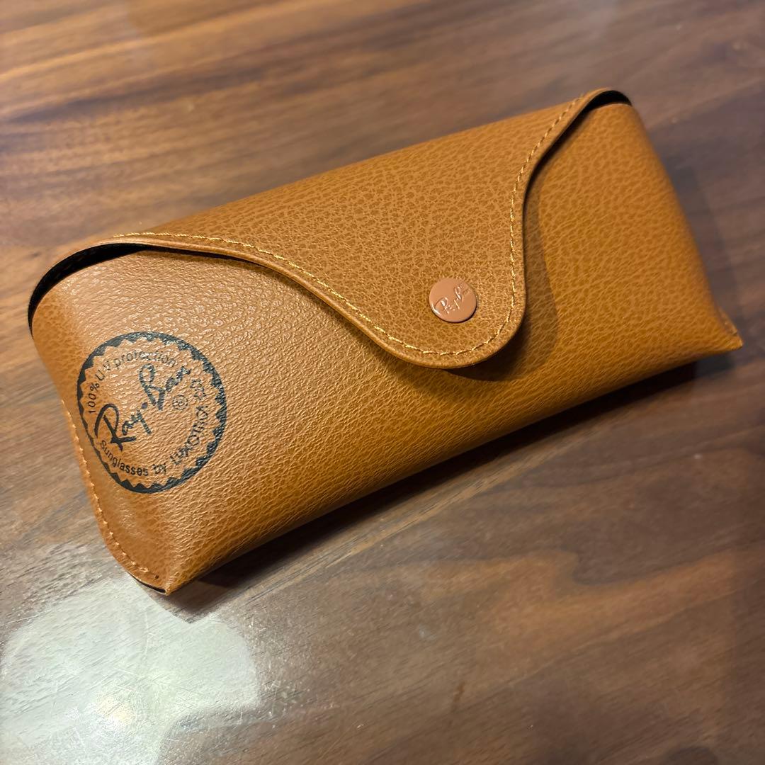 （新品未使用）Ray-Ban ORB4259F ブラックサングラス