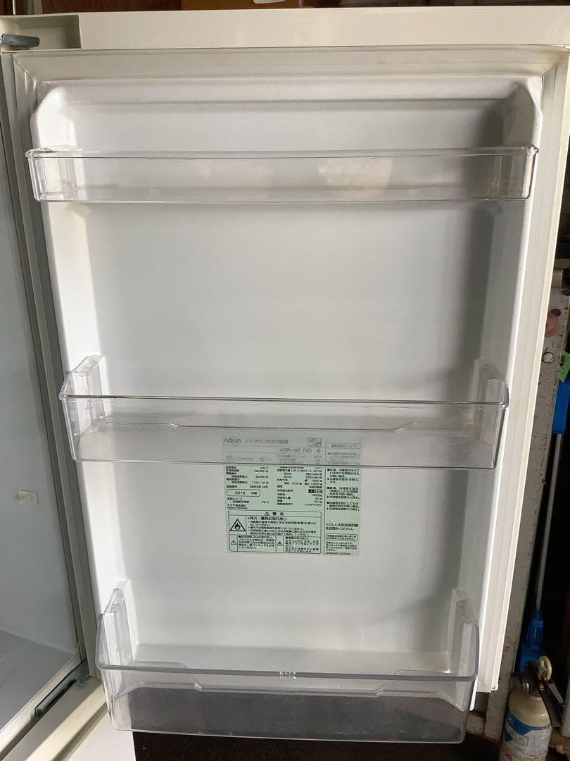 ケン【訳あり格安】2ドア冷蔵庫 アクア QR-18E 184L 16年製