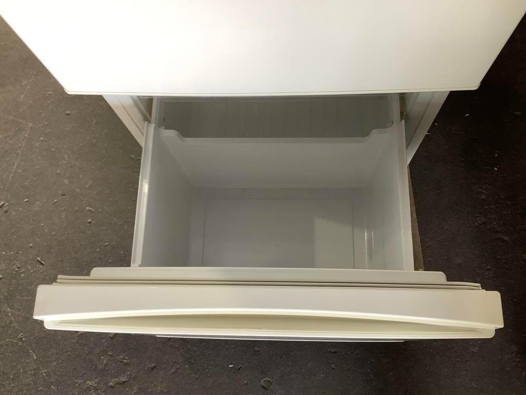 ケン【訳あり格安】2ドア冷蔵庫 アクア QR-18E 184L 16年製