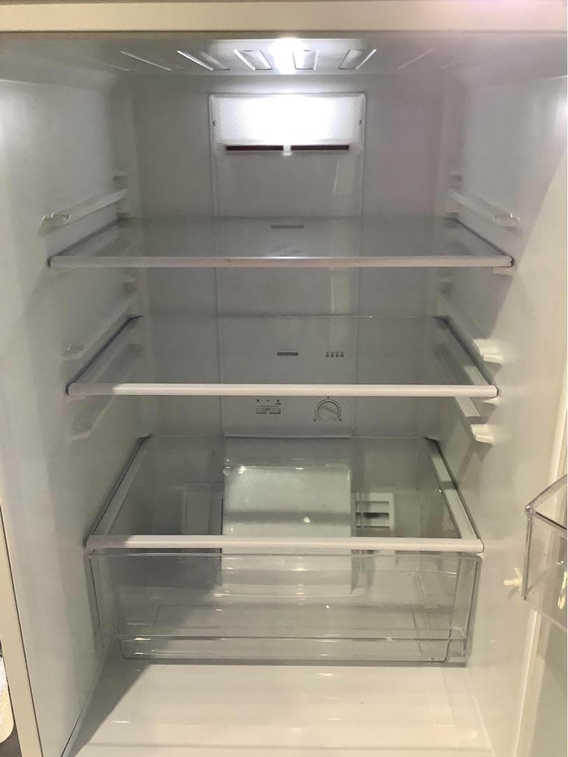 ケン【訳あり格安】2ドア冷蔵庫 アクア QR-18E 184L 16年製