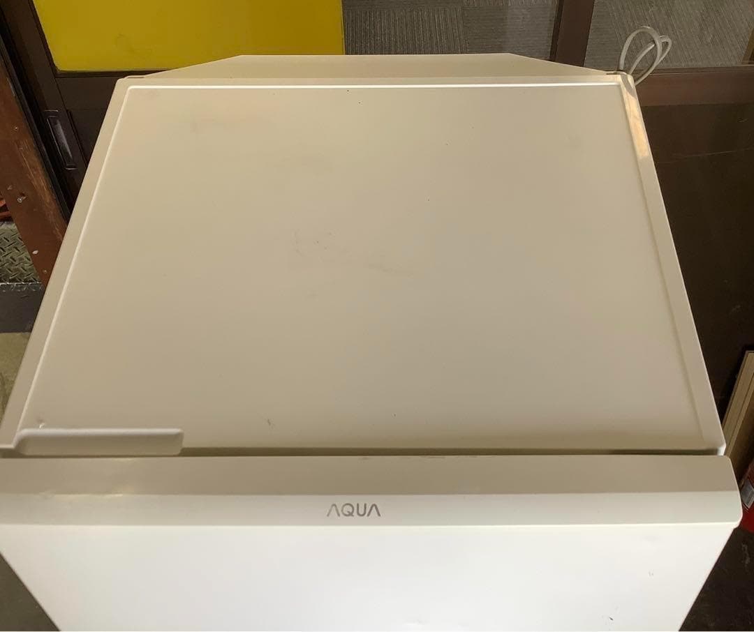 ケン【訳あり格安】2ドア冷蔵庫 アクア QR-18E 184L 16年製