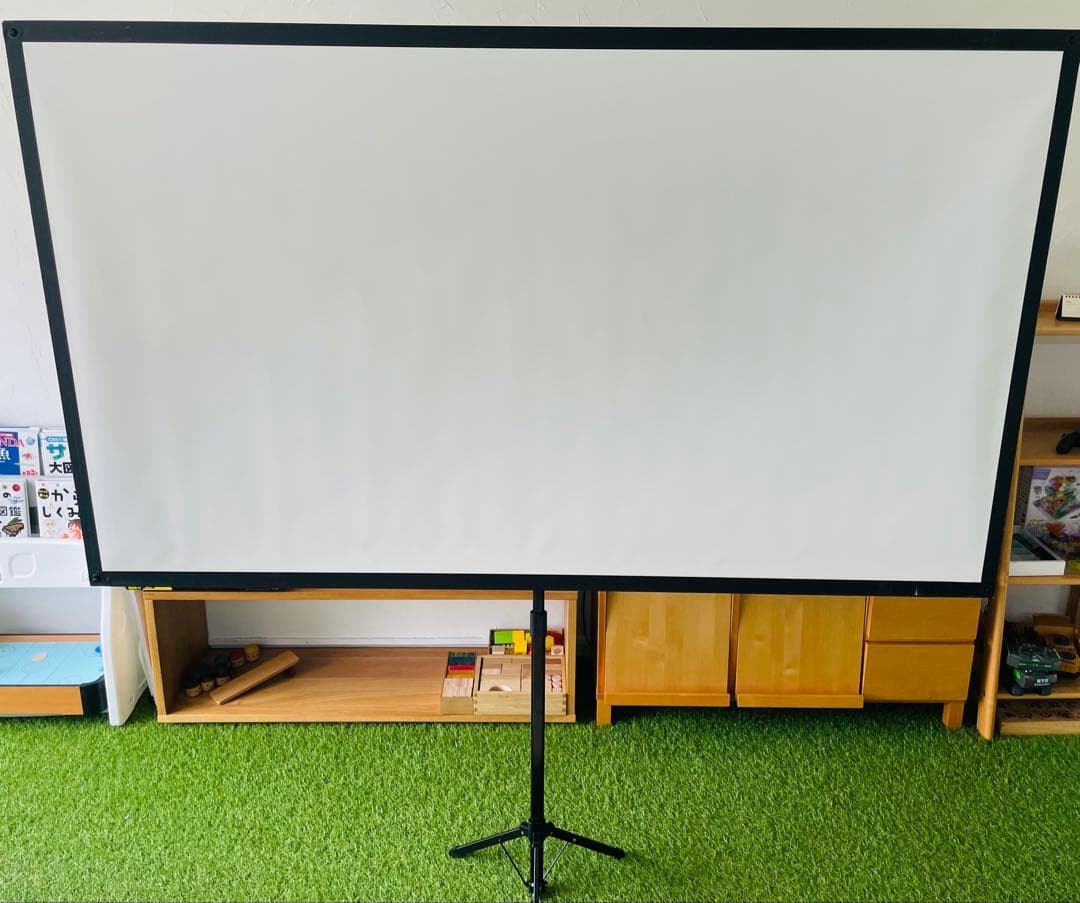 EPSON モバイルスクリーン 80インチ ELPSC21B