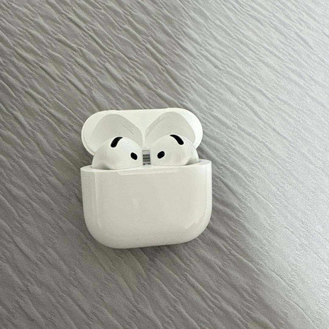 Apple AirPods4ノイズキャンセリング付き