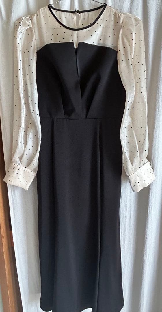 niana(ニアナ)マーメイドドットスリーブロングワンピース パーティードレス