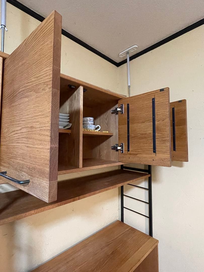 モモナチュラル　食器棚