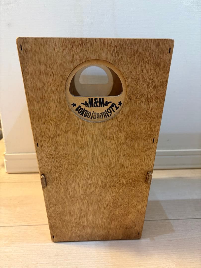 M&M Furniture CUSTOM PERFORMANCE ゴミ箱