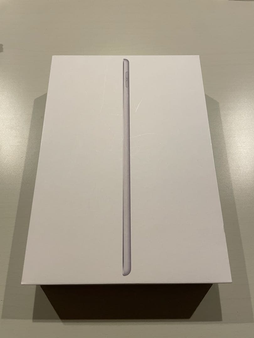 iPad 第7世代 WiFi+Cellular 32GB シルバー