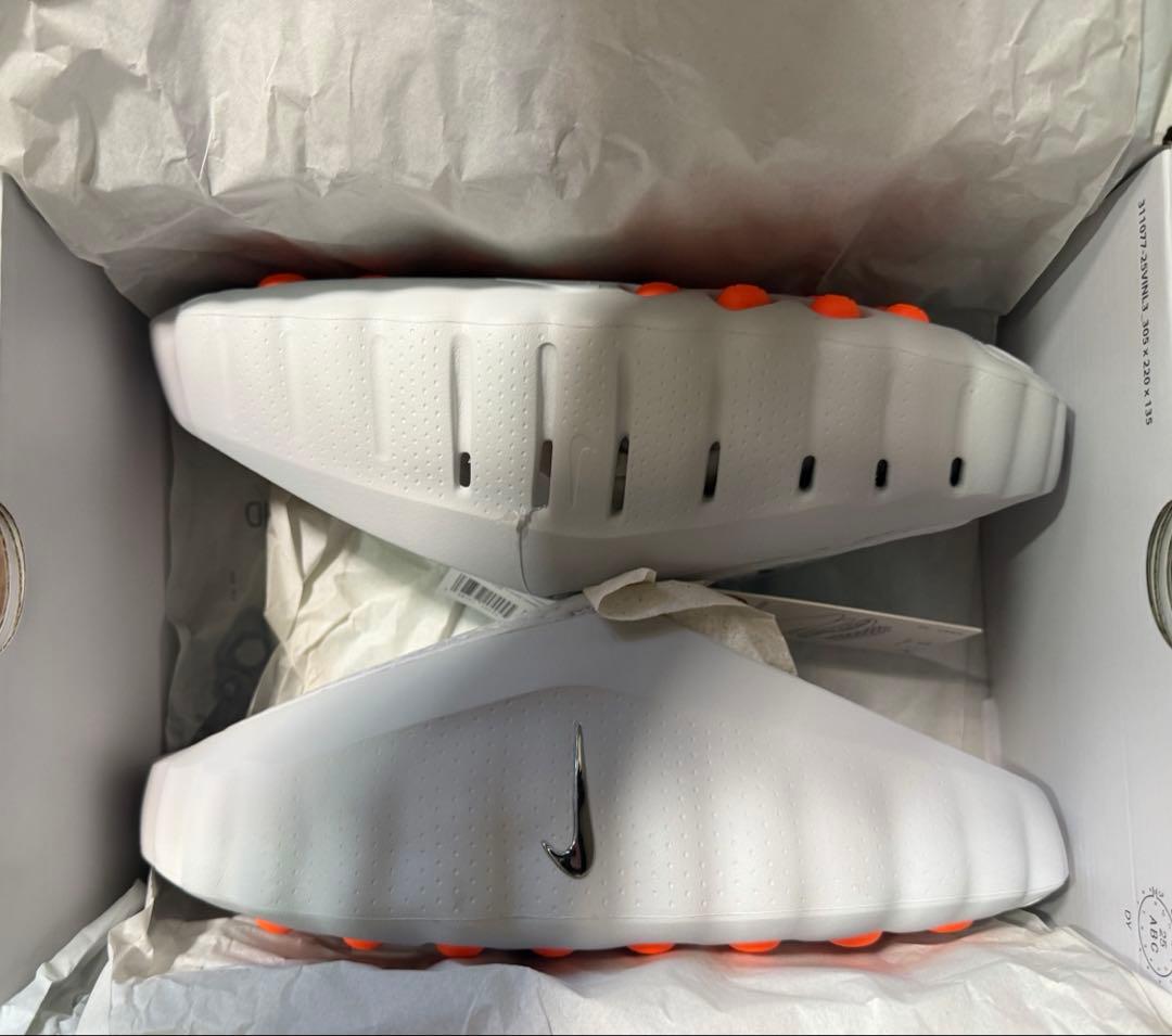 24 Nike Women's Mind 001 Mules グレー