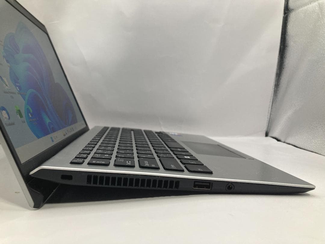 超軽量995g/VAIO/Corei5第12世代/新品SSD512GB