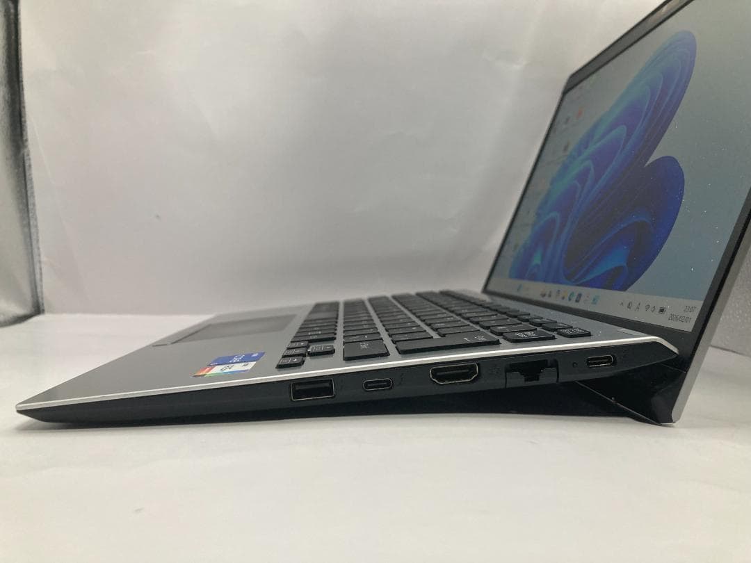 超軽量995g/VAIO/Corei5第12世代/新品SSD512GB