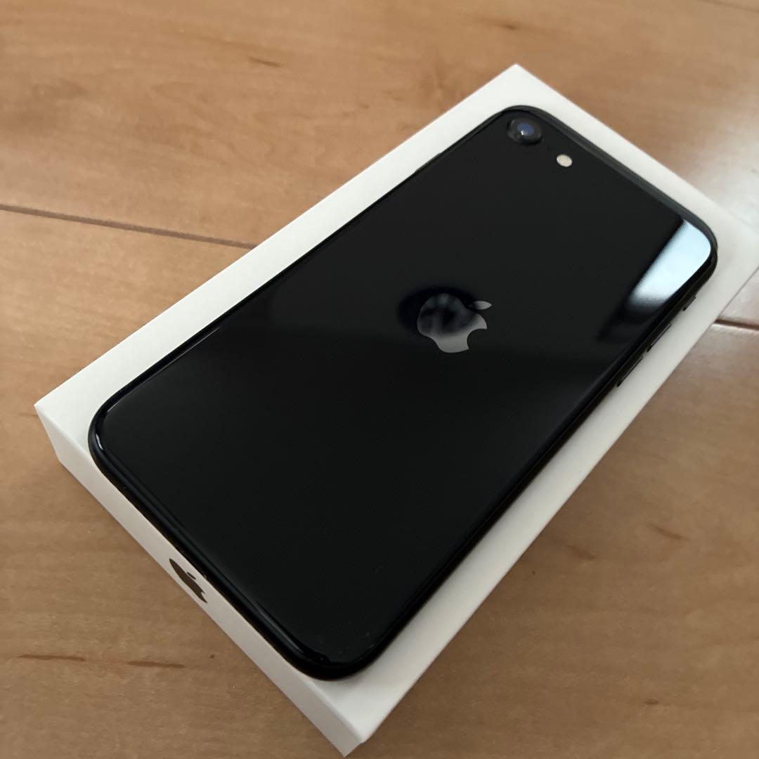 iPhone SE 第3世代 64GB SIMフリー ミッドナイト