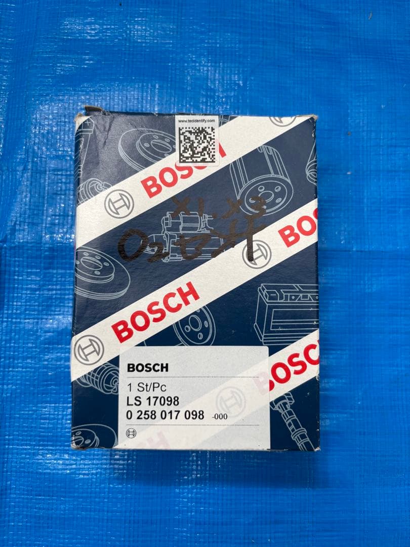 BOSCH O2センサー　LS17098 0258017098  X3他