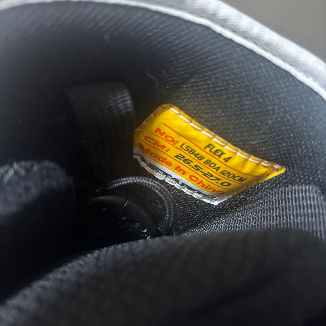 ボアシステム ホワイト スノーボードブーツ