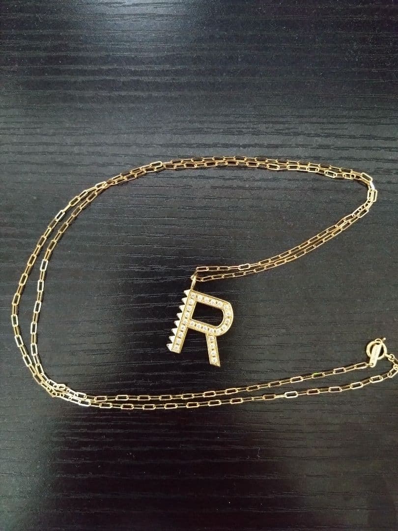 Cadeaux イニシャル R　ダイヤモンド　カドー　ネックレス　セット