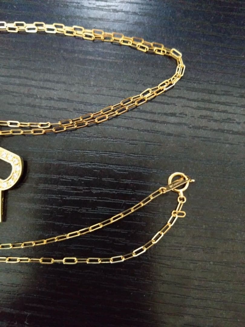 Cadeaux イニシャル R　ダイヤモンド　カドー　ネックレス　セット