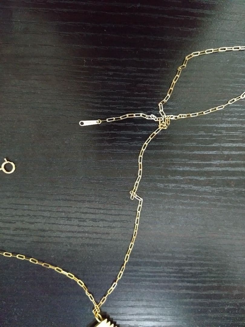 Cadeaux イニシャル R　ダイヤモンド　カドー　ネックレス　セット