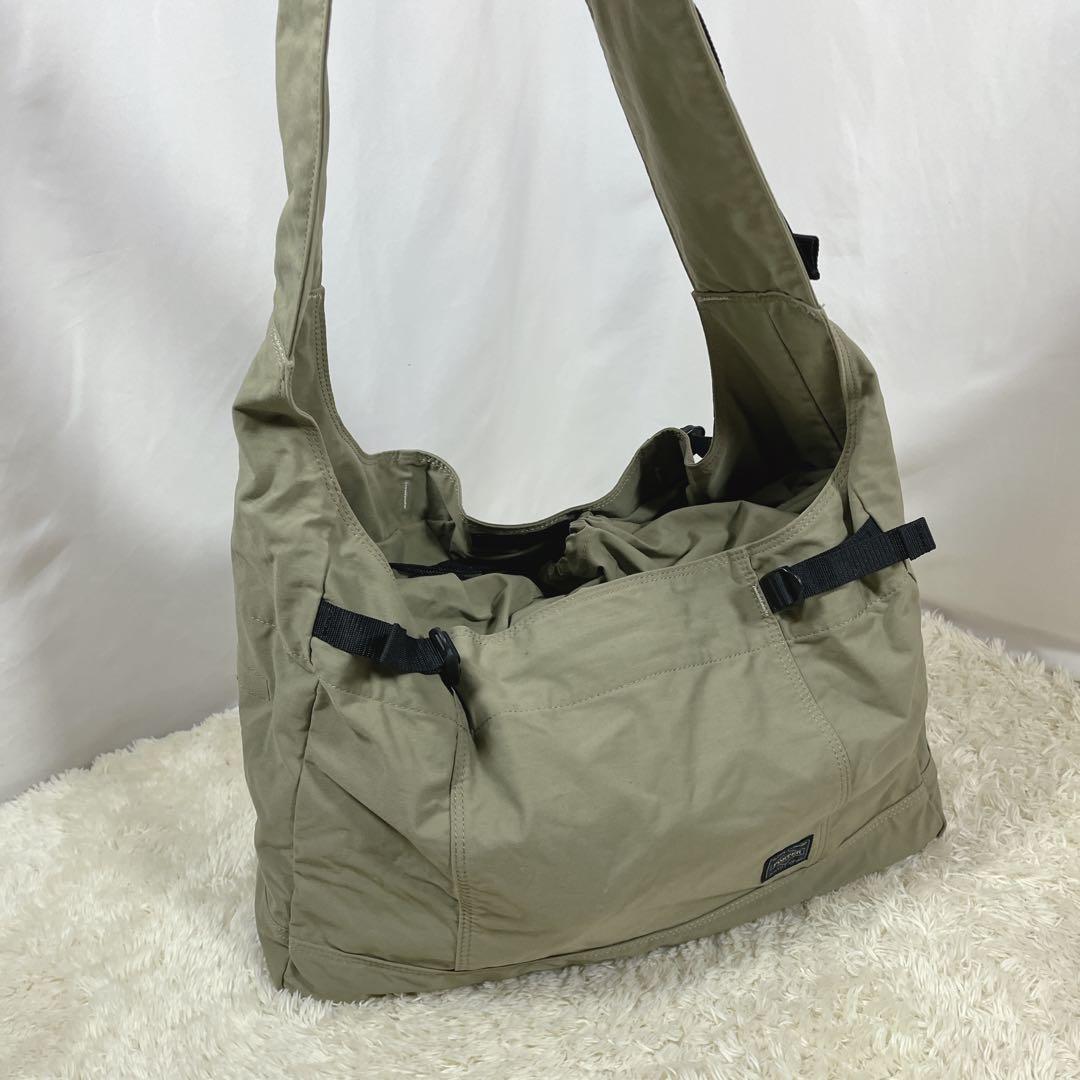 PORTER 【希少】大容量 ショルダーバッグ 巾着 カーキ 旅行カバン