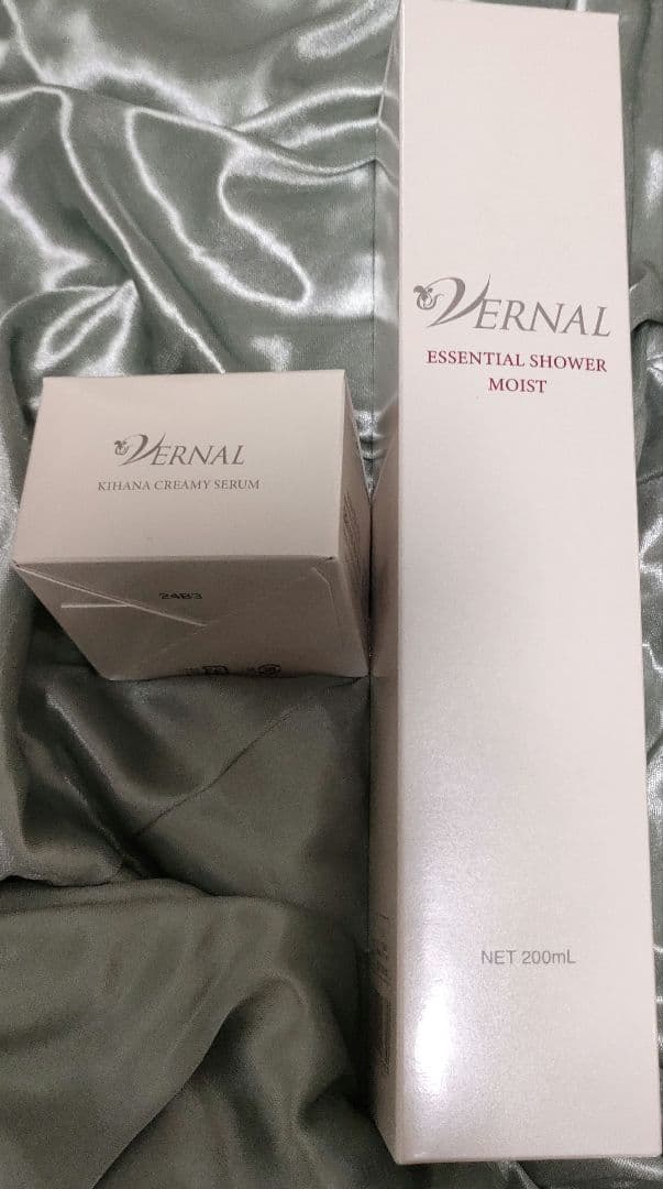 VERNAL SHOWER MOIST200m❤︎KHIANA CREAM30g