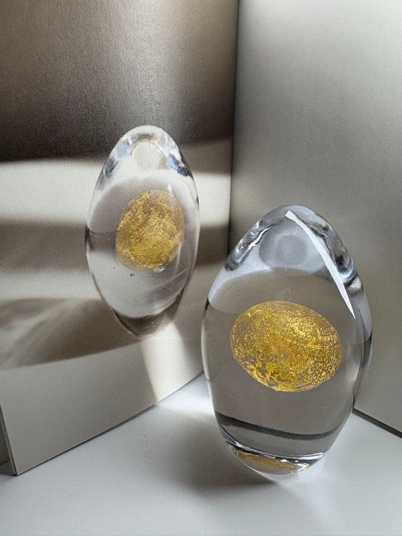 レア　イイノナホ　ペーパーウェイト　キラキラ