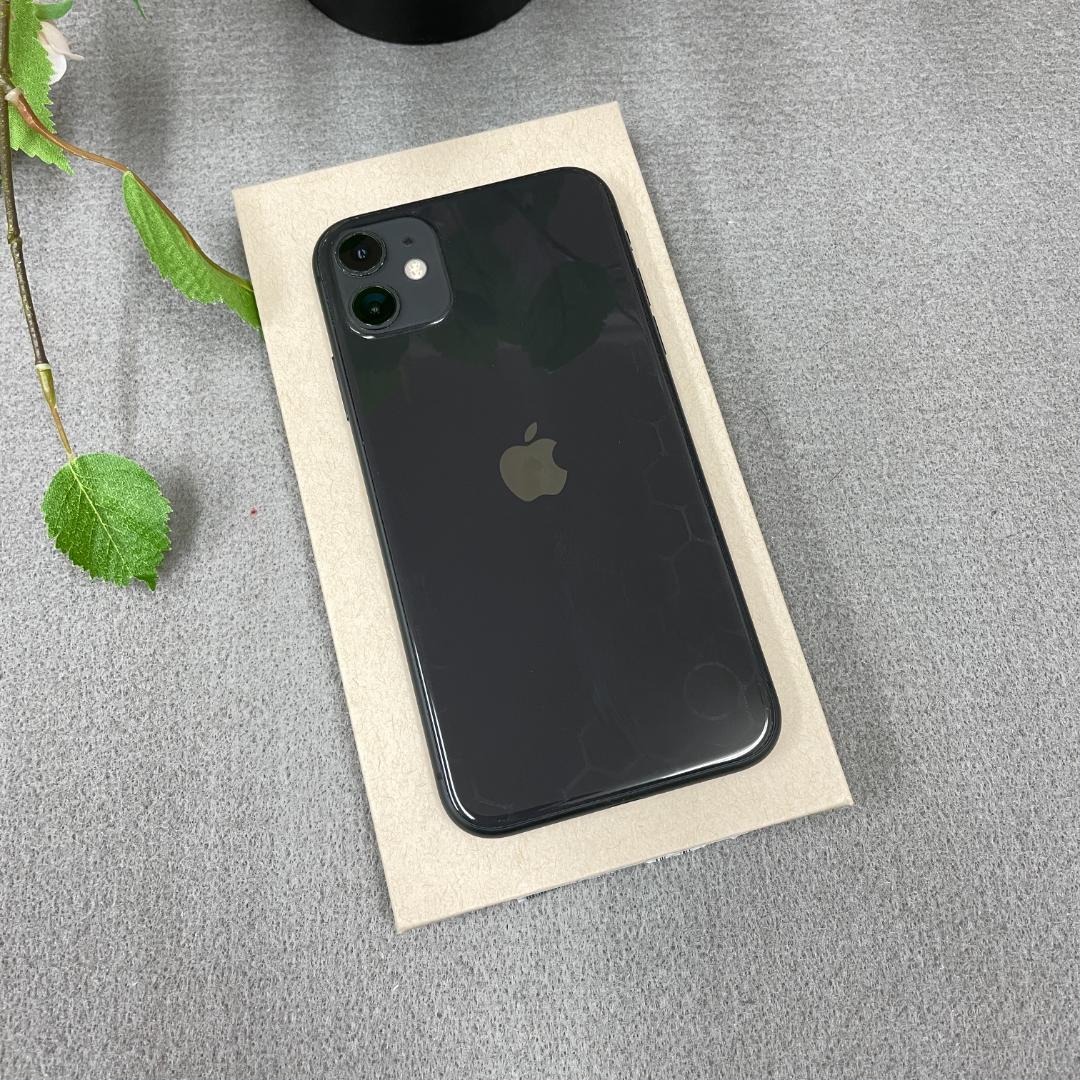 iPhone 11 128GB ブラック 国内SIMフリー 送料無料