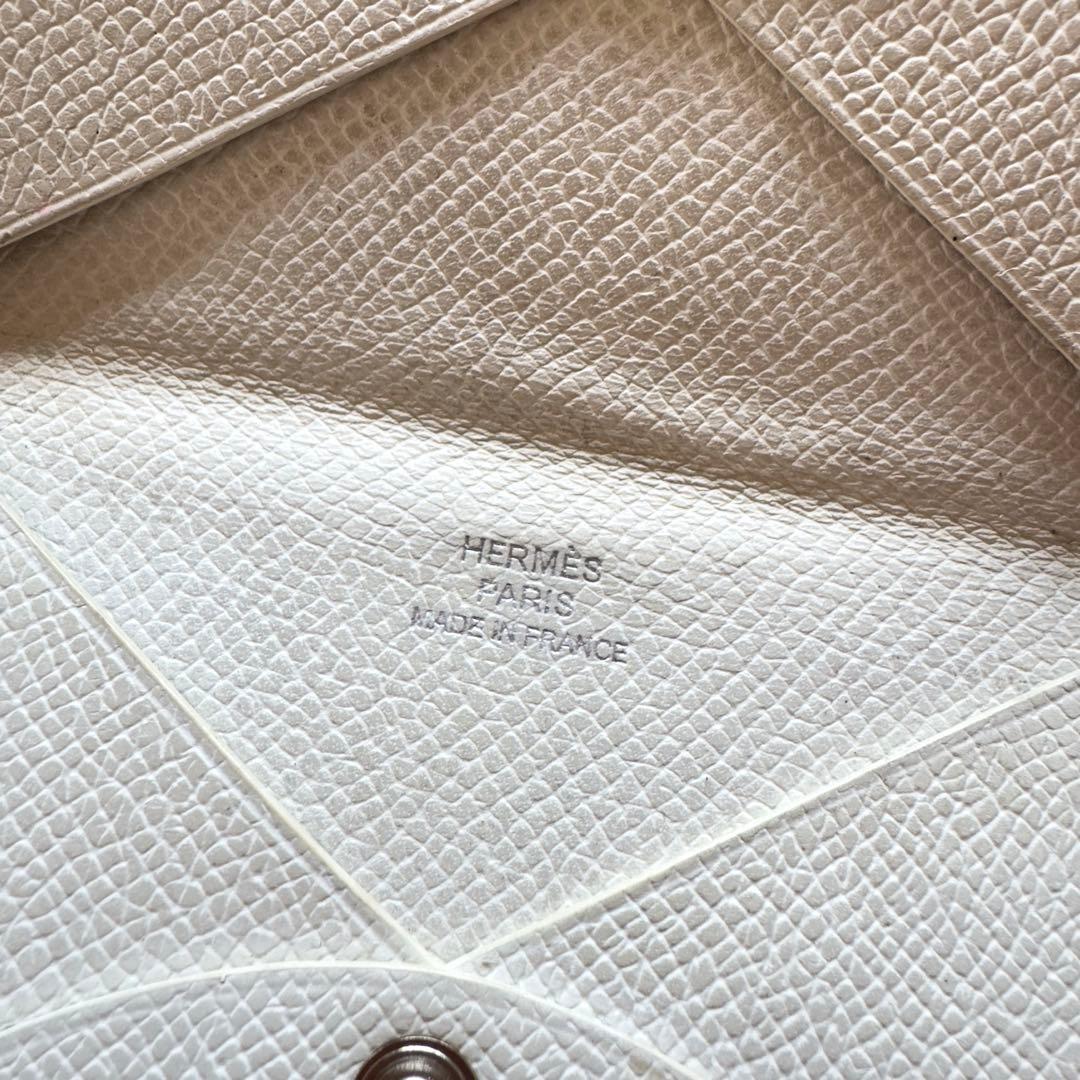 人気✨エルメス HERMES カルヴィ カードケース　ホワイト