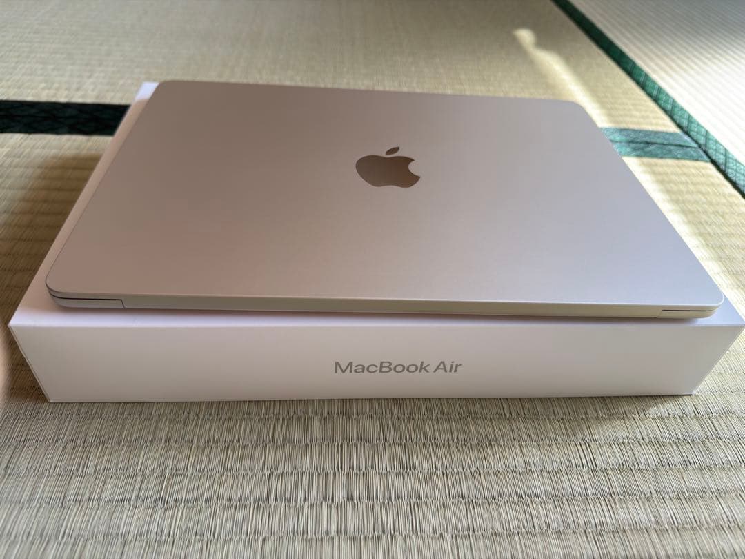 MacBook Air M2 2022 256GB 美品 Mouse付