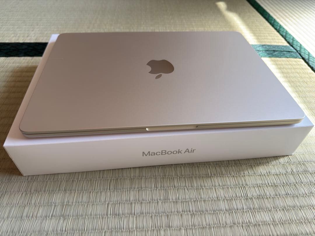 MacBook Air M2 2022 256GB 美品 Mouse付
