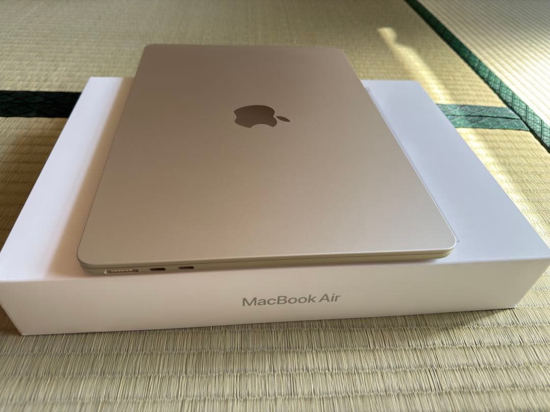 MacBook Air M2 2022 256GB 美品 Mouse付