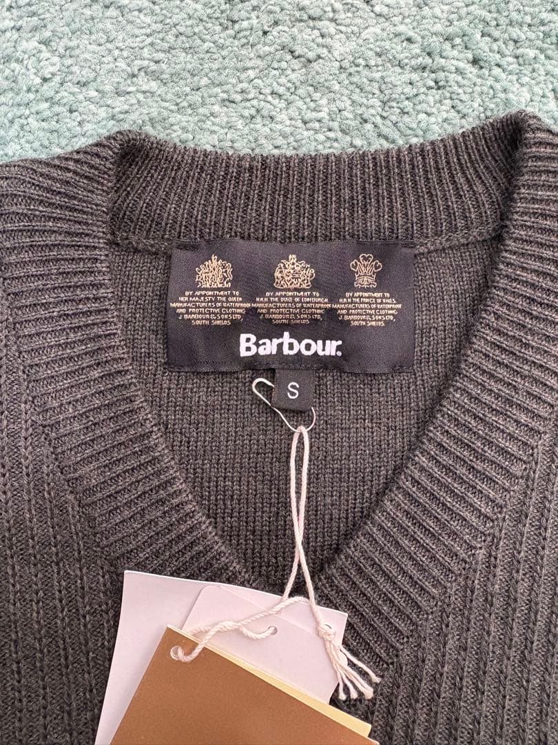 Barbourニット スエードパッチ　Sサイズ