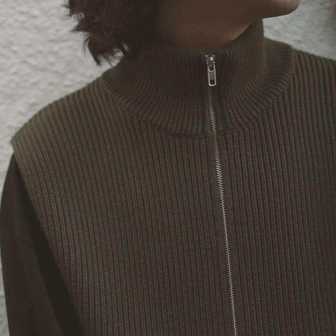 【美品】Ds Knit Vest - OLIVE DAN ハズム