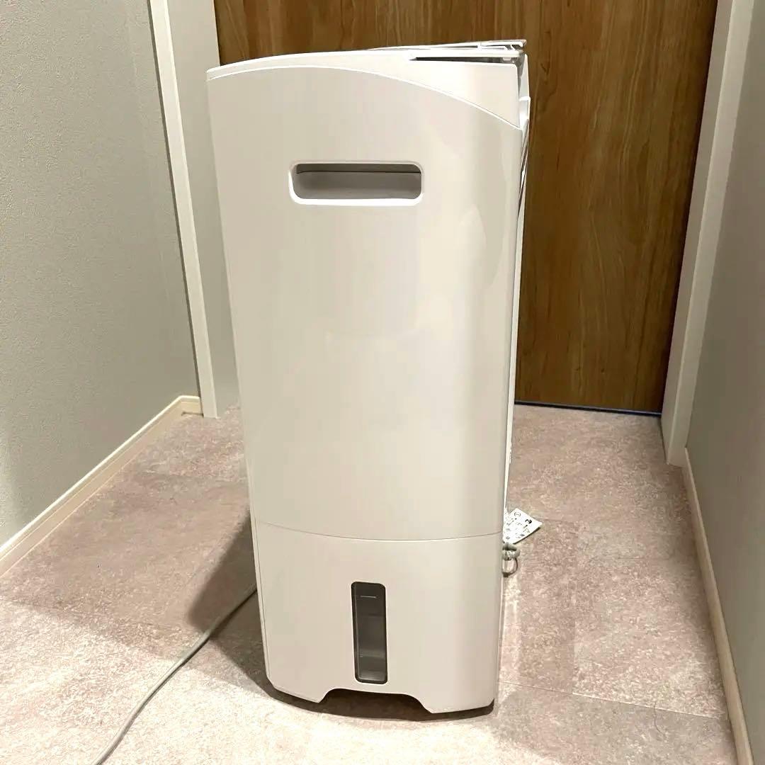 Panasonic 衣類乾燥除湿機 F-YHVX120［ジャンク品]