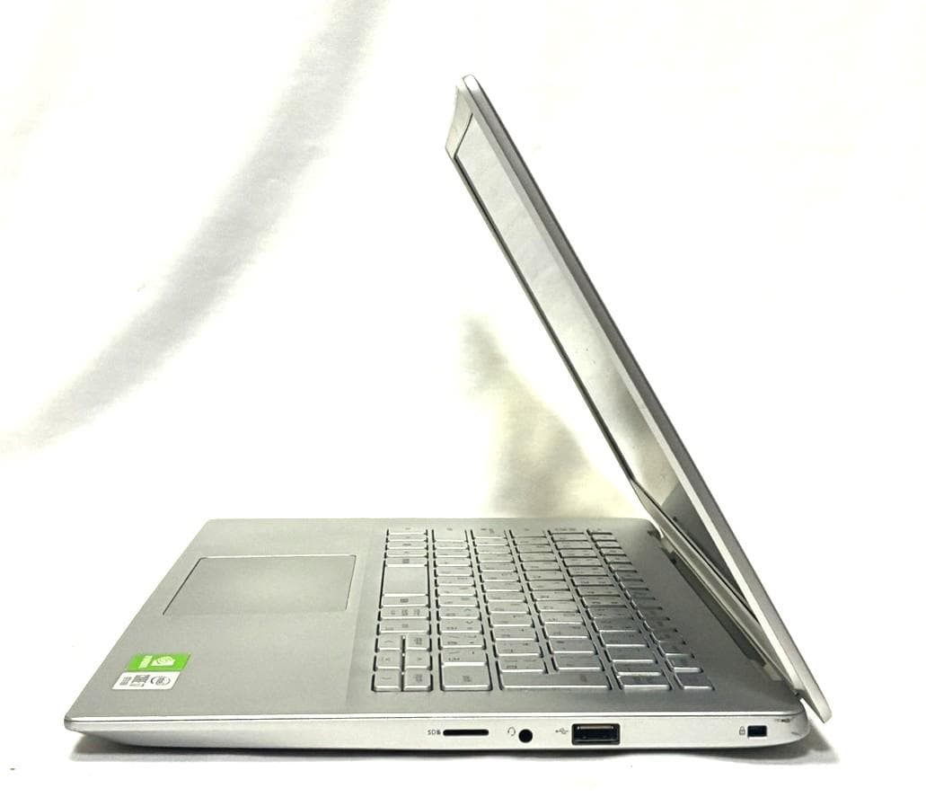 美品 DELL Inspiron 5490 i7 GeForce MX230内蔵