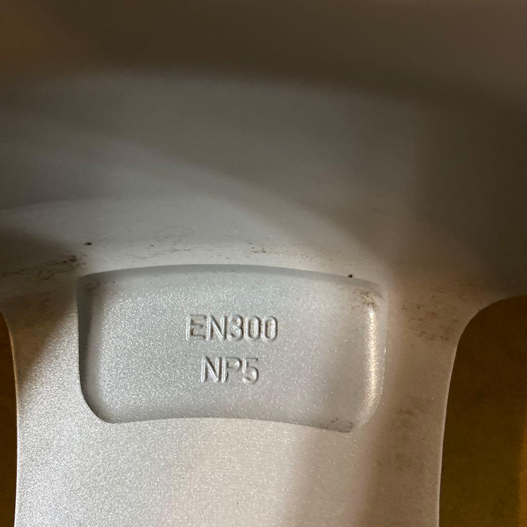 日産セレナC25純正15インチ 15×5.5JJシルバー 5スポーク ホイール