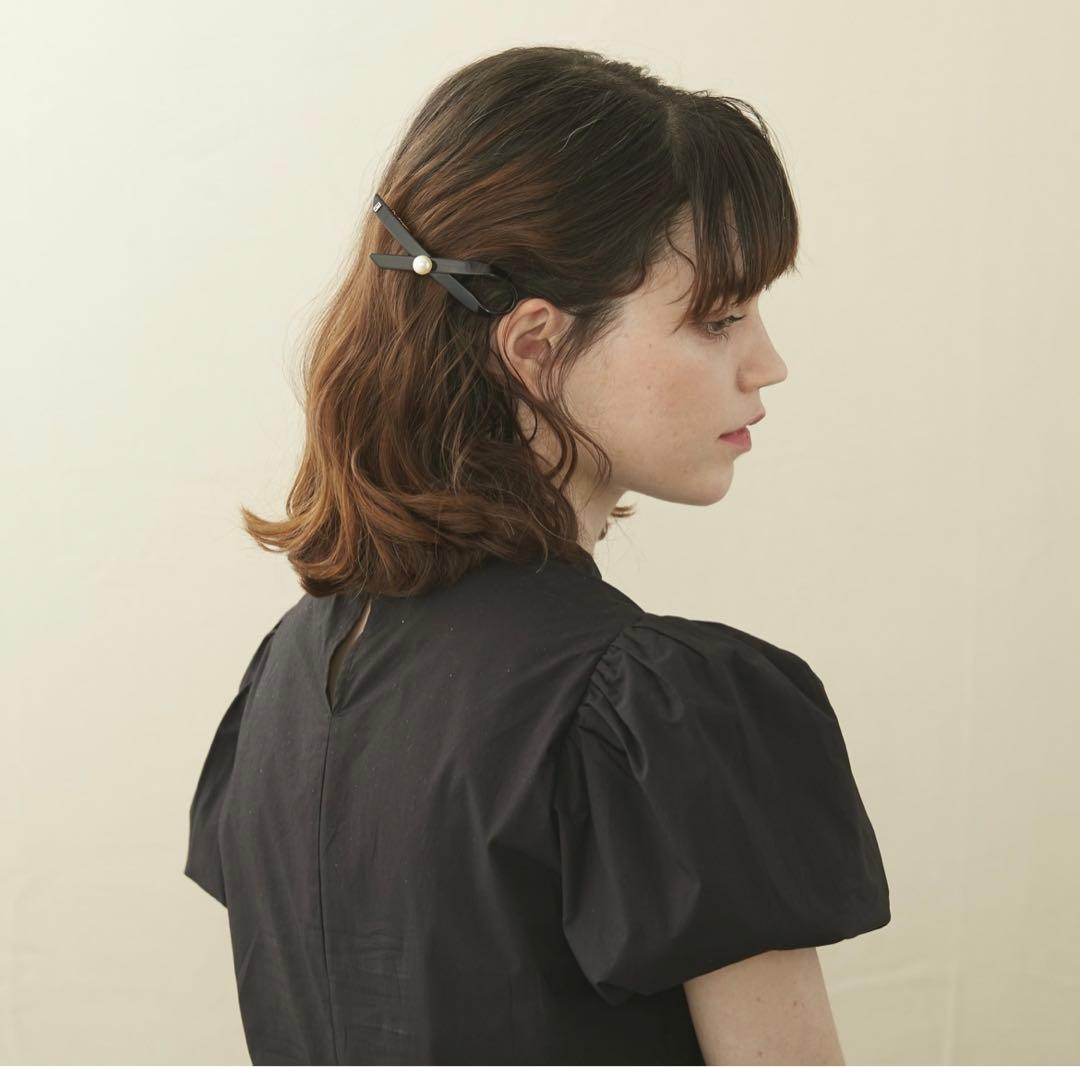 ALEXANDRE DE PARIS ブラック　リボンバレッタ