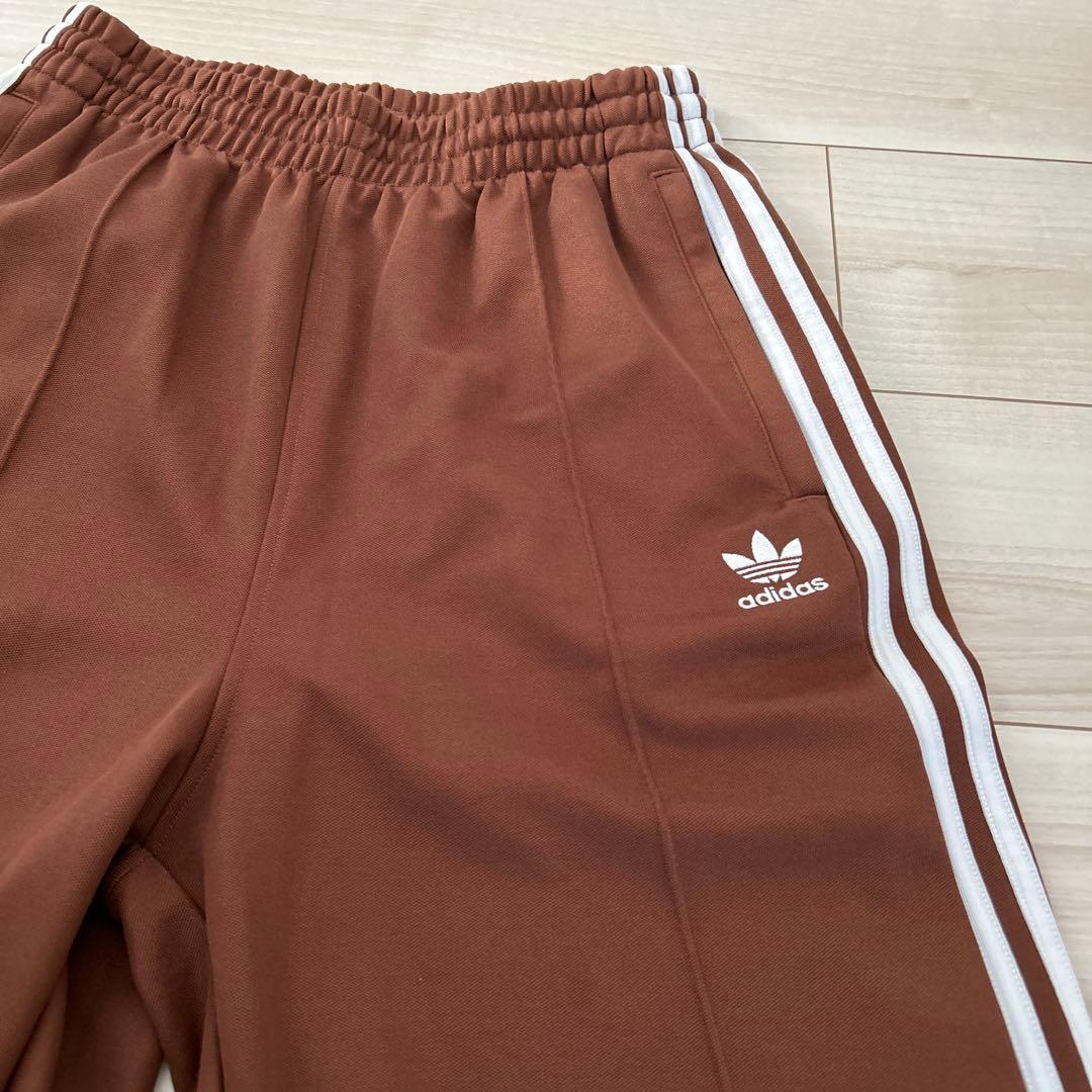 M*c様 アディダスオリジナルス　トラックジャージパンツ