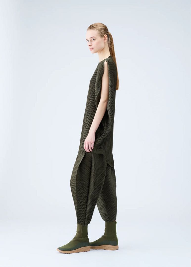 パンツ PLEATS PLEASE TROPICAL FRUITS