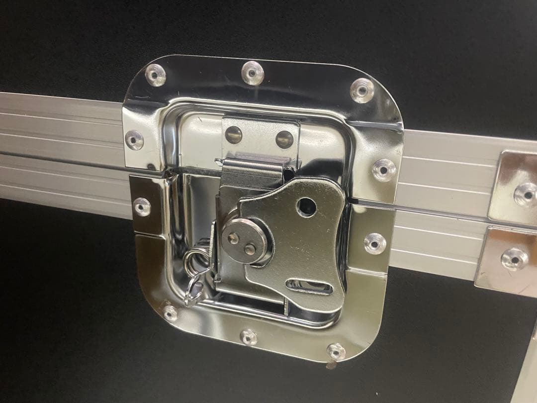 大型　精密機器　運搬用　ハードケース　黒