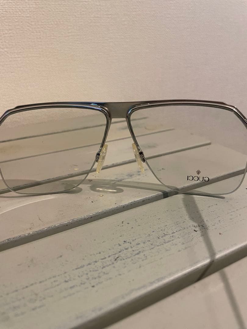 【限定期間値下げ:超美品&希少】GUCCI スクエアサングラス クリアレンズ