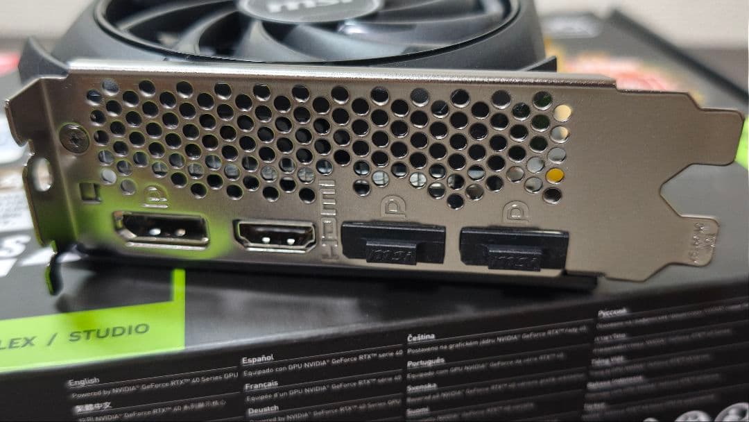 グラフィックボード・グラボ・ビデオカード MSI RTX 4060 VENTUS 2X BLACK 8G OC