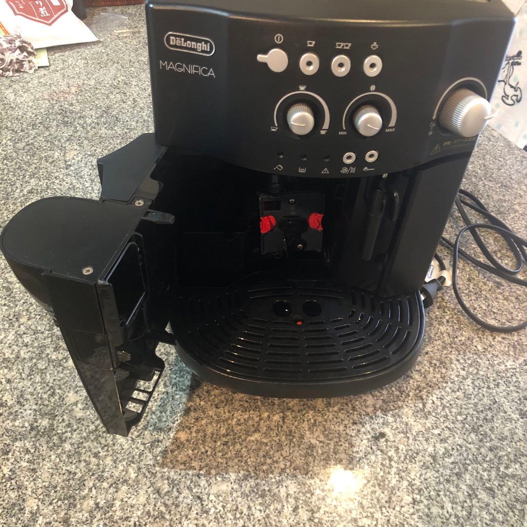 デロンギ全自動コーヒーマシン マグニフィカESAM1000SJ