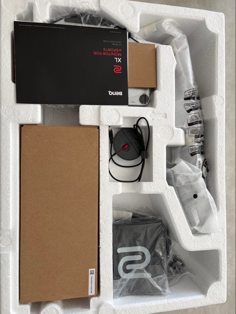 [美品]BenQ ZOWIE XL2546K ゲーミングモニター