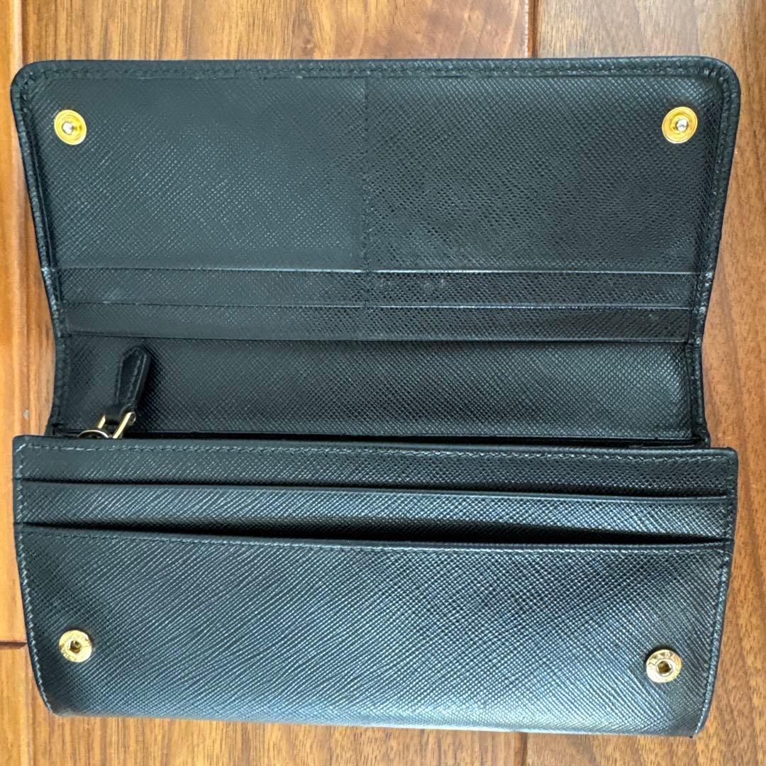 PRADA リボン　長財布