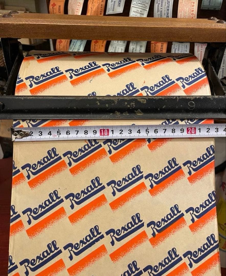 海外　ファーマシー　ラッピングペーパー　包み紙 約1m50 専用