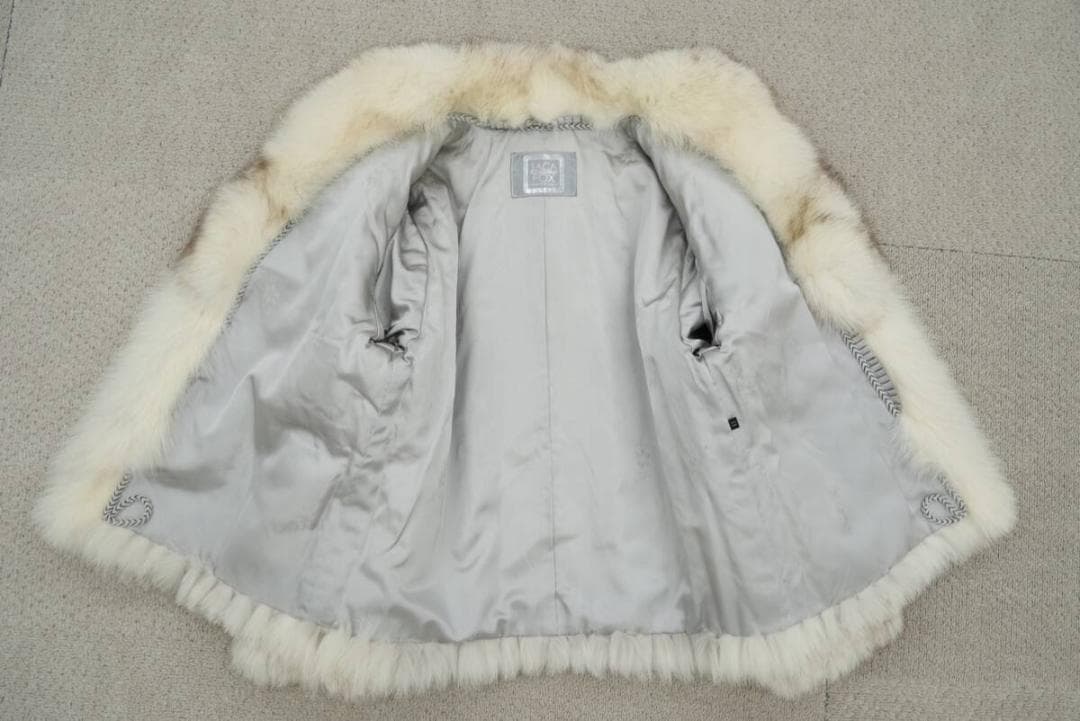 SAGA FOX サガフォックス ブルーフォックス ファーコート 毛皮 銀サガ
