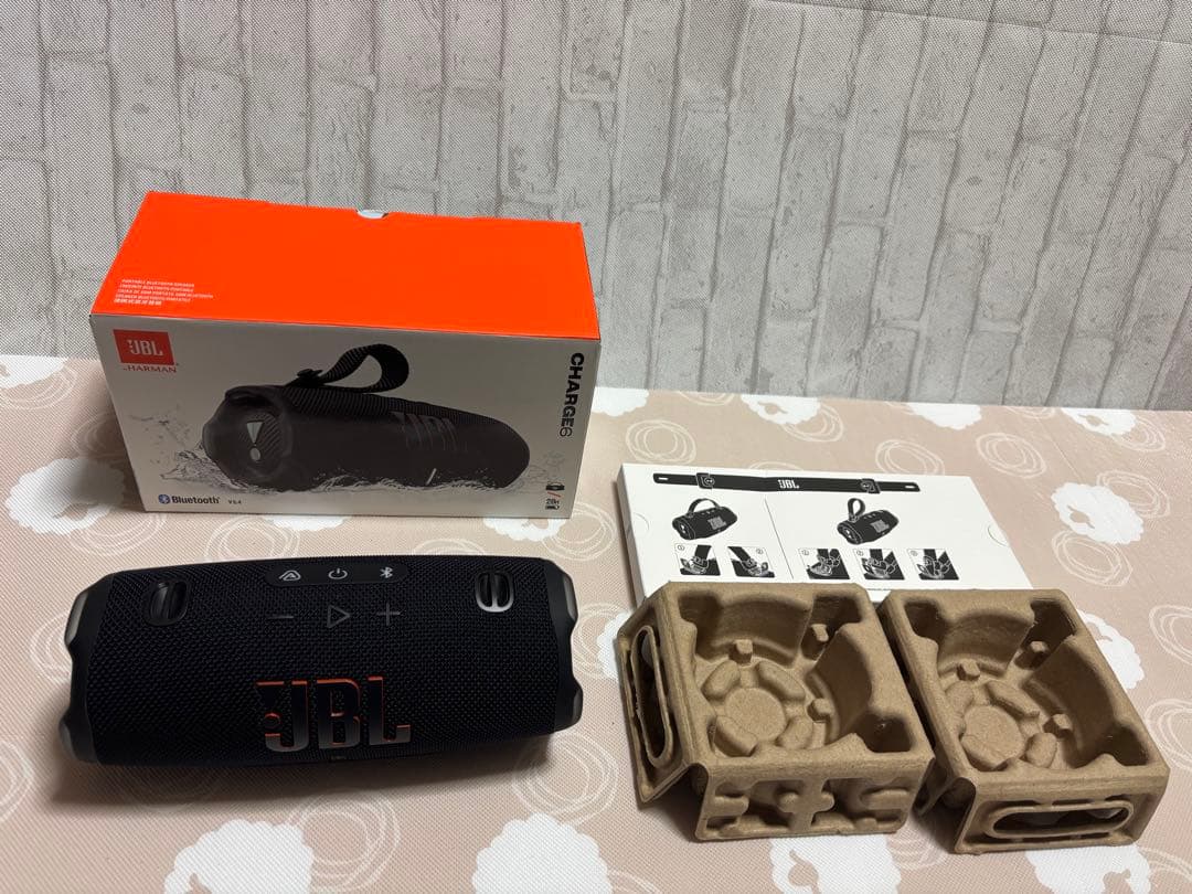 ズ*ン様 JBL charge6 本体