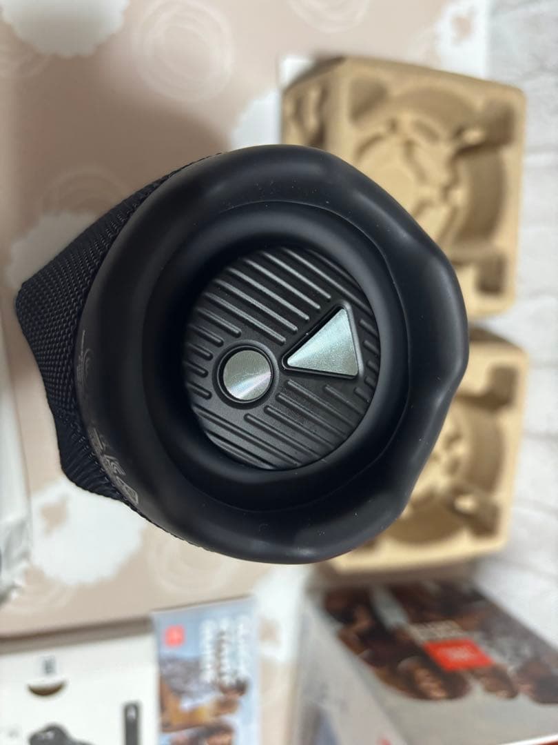 ズ*ン様 JBL charge6 本体